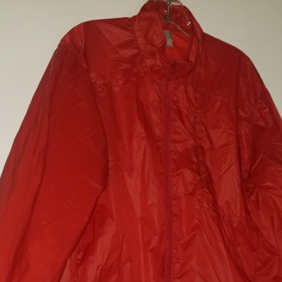 American Apperal Red light windbreaker - Picture 4 of 4